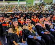 2,086 graduates receive diploma; Solons commend graduates